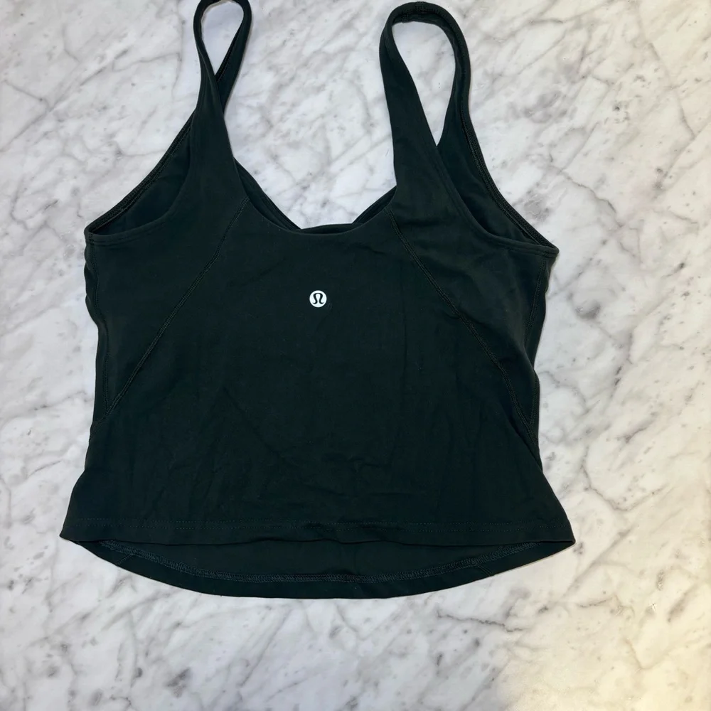 Lululemon Athletica Align™ Waist-Length Tank Top Rainforest Green Size 8 - Picture 3 of 6